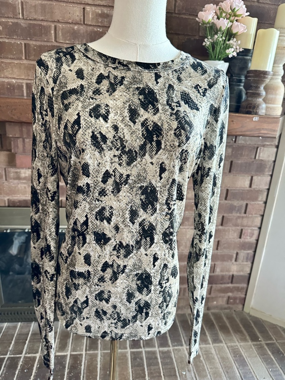 Rag & Bone New York Snakeskin Print Long Sleeve Crewneck Top Medium